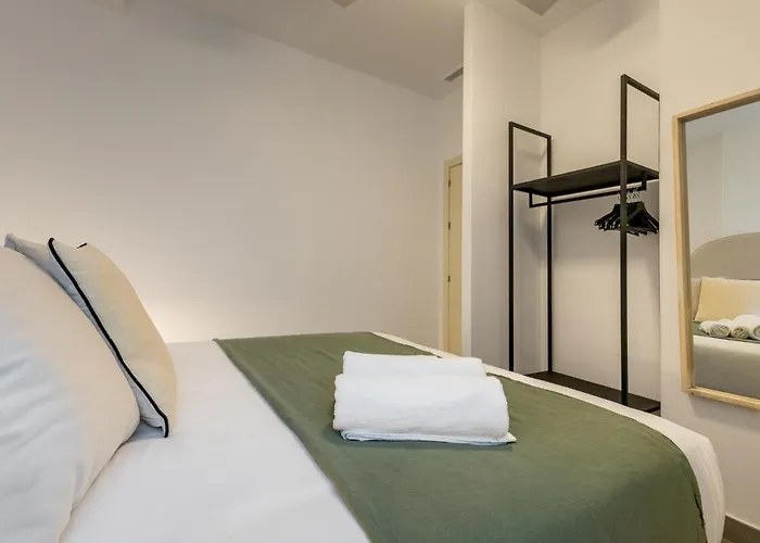 Isg Palacios Malaver 23 Apartment Sevilla