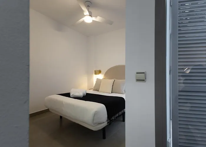 Isg Palacios Malaver 23 Apartment Sevilla